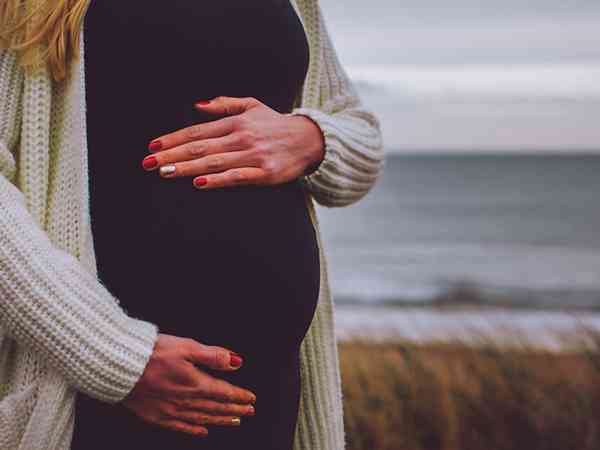 孕初期九个最准怀双胞胎征兆有哪些？
