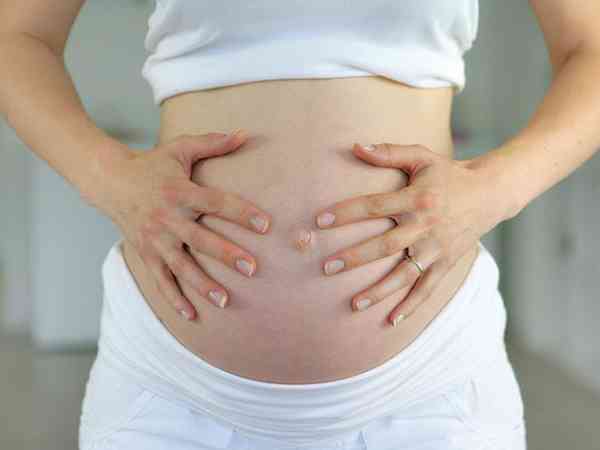 怀二胎肚型是悬浮肚会面临顺转剖吗？