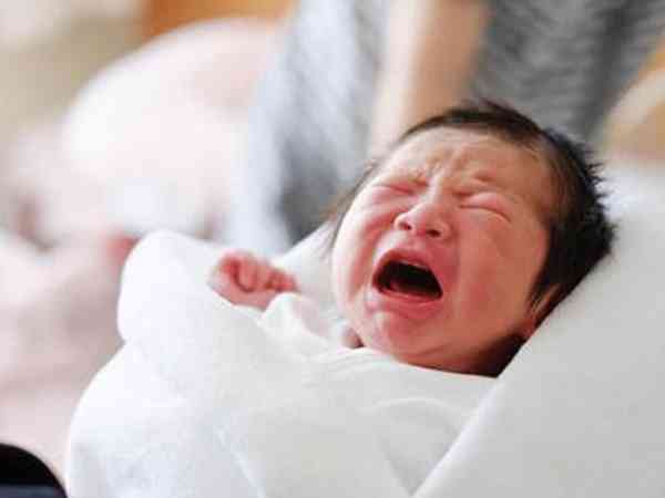 新生儿一哭就憋气五秒，脸色发红发紫是屏气发作吗？