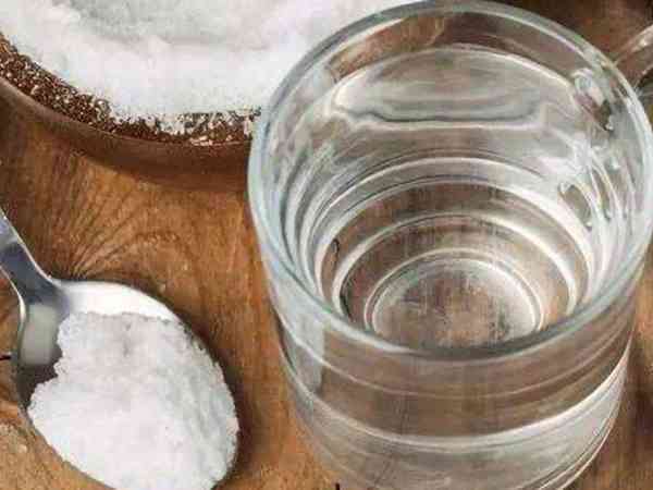 滋肾育胎丸为什么不能直接吞服必须用淡盐水？