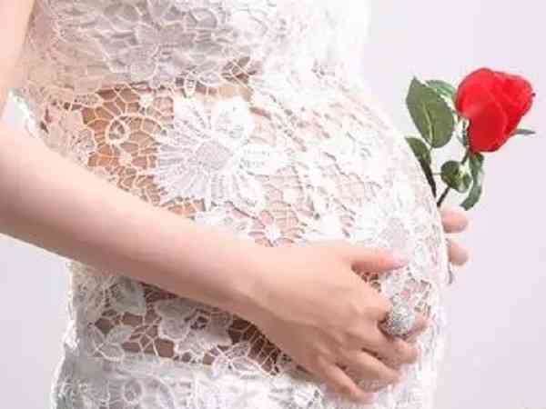 试管双胎一般孕早期都是要出褐色血的吗？
