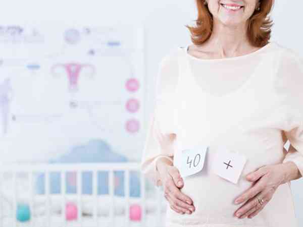 22号染色体三体胎停原因与高龄孕妇有关系吗？
