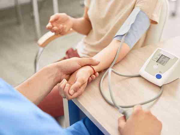 女性高血压150对试管婴儿移植有风险吗？