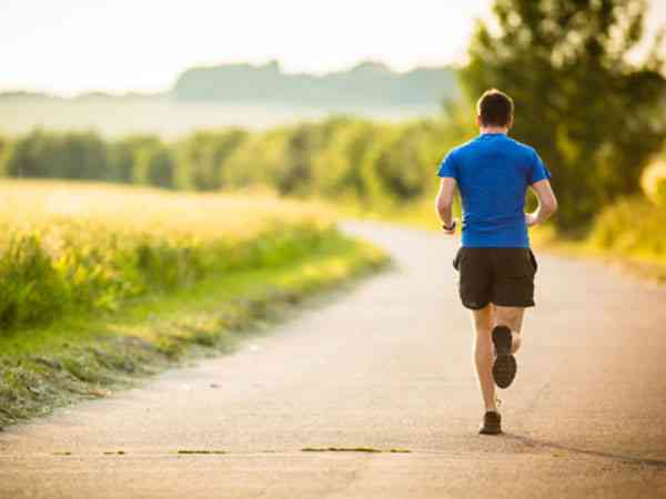 天天跑步运动对治疗轻度弱精症有好处吗？