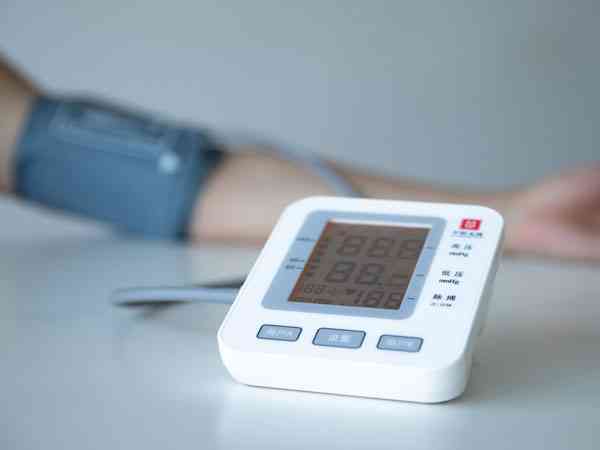 试管移植前血压高低压100高压146怎么办？