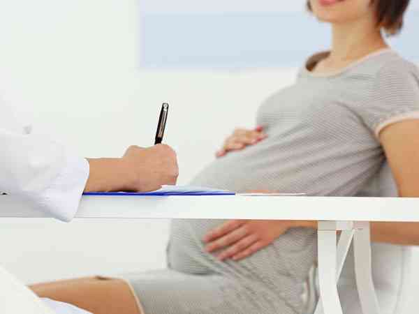 女性先天性脊髓栓系综合征能怀孕生孩子吗？