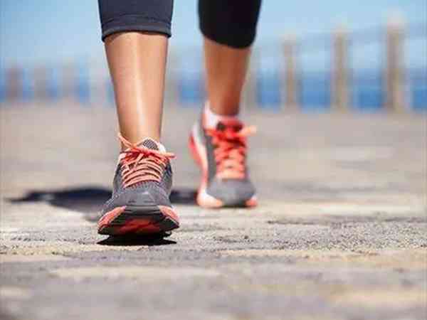 慢走和跑步哪个更有助于胚胎移植后着床？