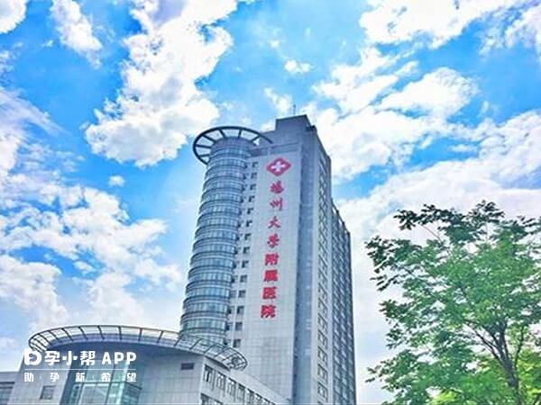 扬州第一人民医院外景图