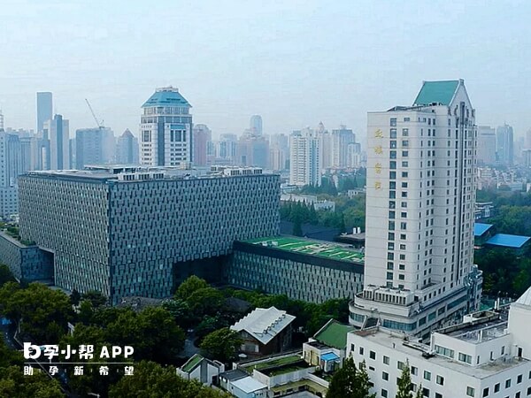 南京鼓楼医院可以合法供卵助孕