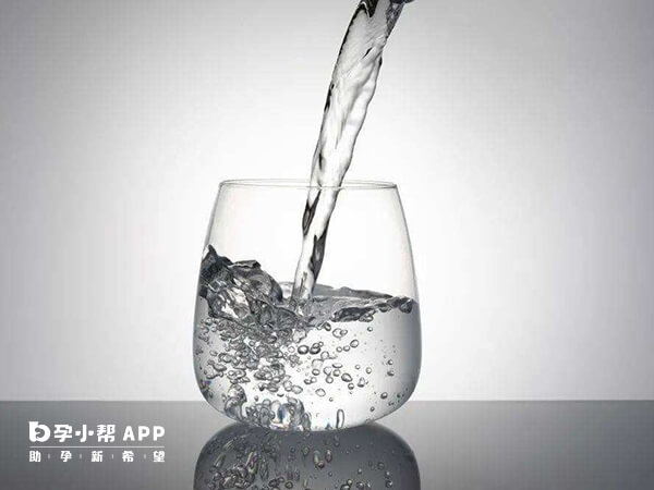 促排后多喝水能有利于腹水排出