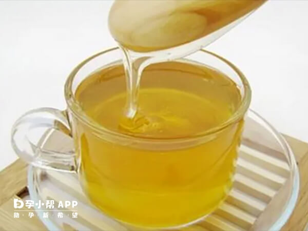 蜂蜜水可以润肠通便