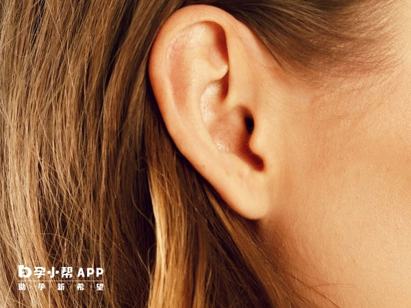 耳硬化症有一定的遗传性