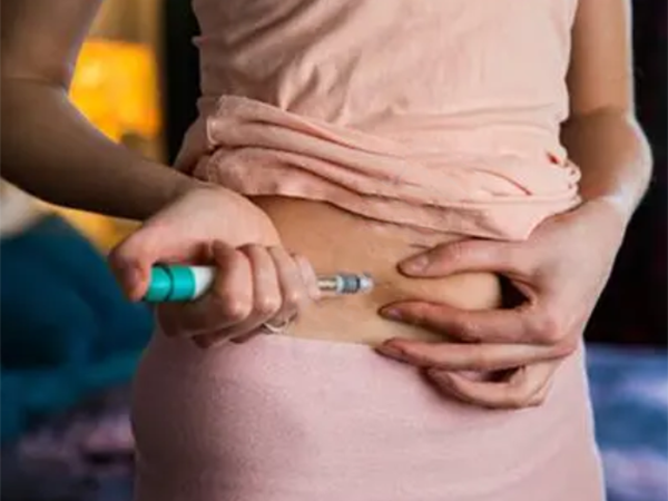 试管婴儿促排卵打普丽康加乐芮身体会出现不良反应吗？