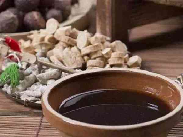 中医方剂二仙汤是哪几味中药材组成的？
