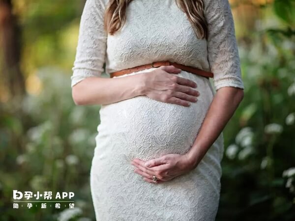 孕妇什么体质容易晚生要延迟到预产期后才发动？