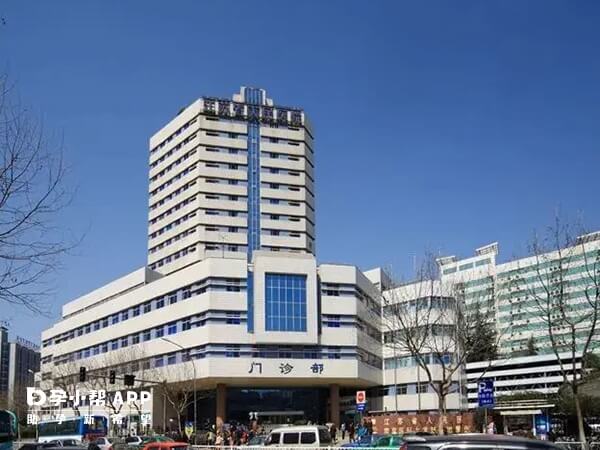 南京哪家三甲医院做三代试管婴儿的技术和口碑都好？