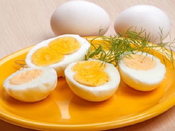 促排卵期间想卵泡增长更快一天吃几个水煮鸡蛋比较好？