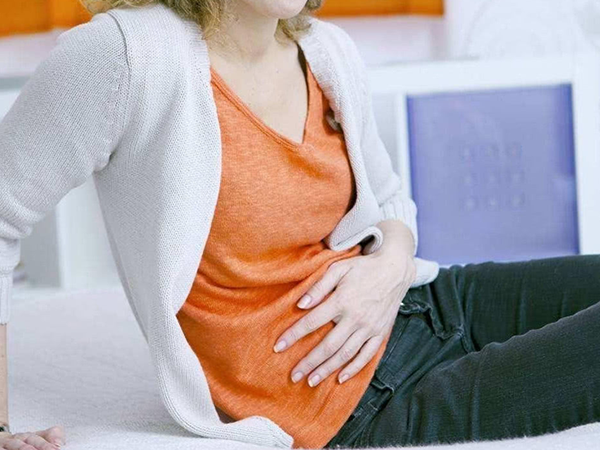 试管婴儿移植后按肚子哪里可以知道自己怀孕没？