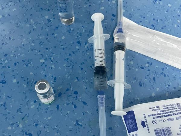 做试管婴儿取卵手术后腹水是发生在身体哪个位置？