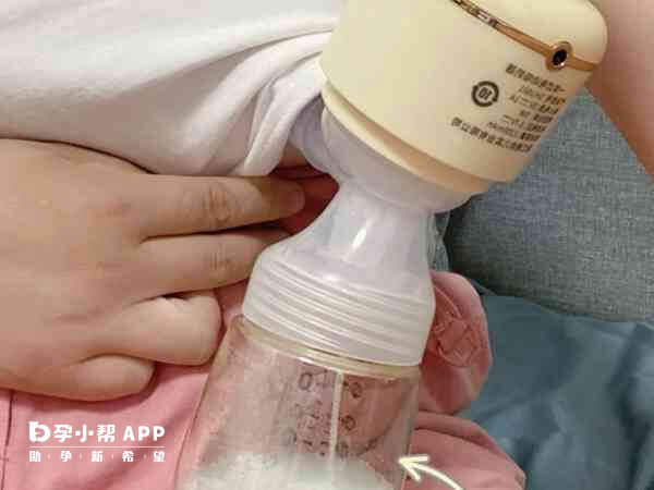 挤奶器错误操作很容易伤害乳房