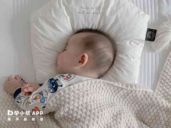 睡渣宝宝的发育通常是不达标的