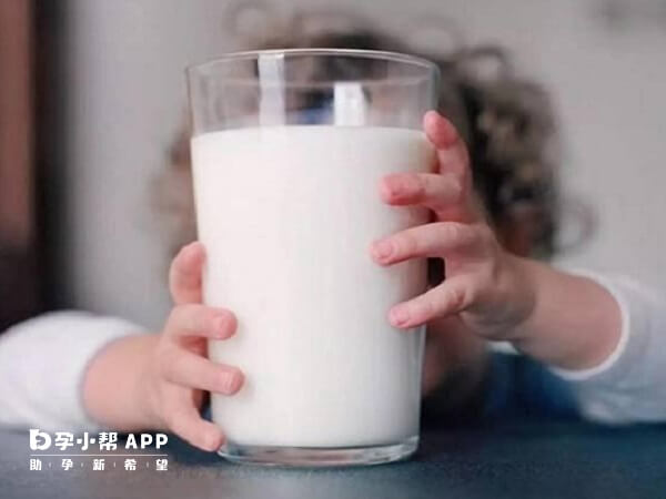 宝宝可以吃其他乳制品就可以断奶了
