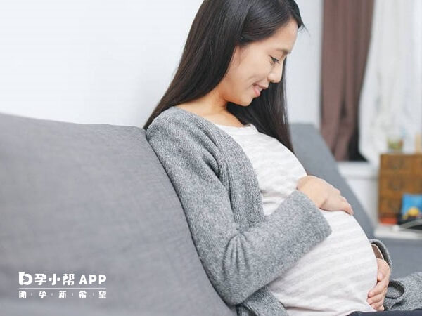 胎儿偏大可能是孕期体重增长过快