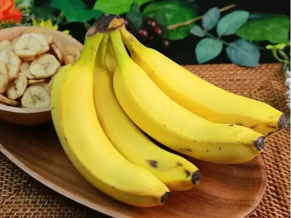 香蕉能促进肠蠕动帮助产妇尽早排便