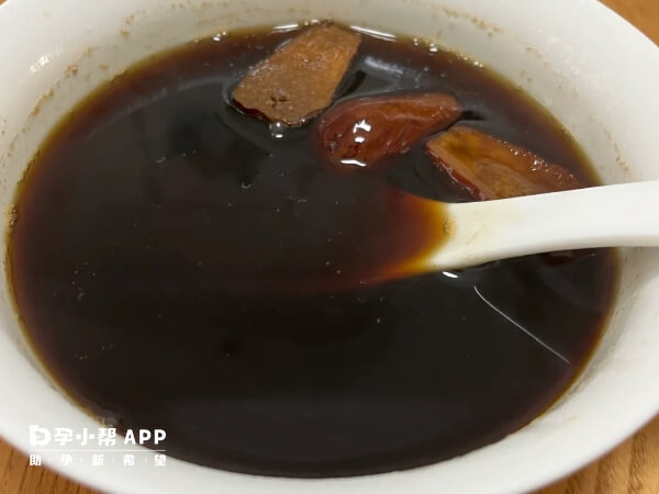 红糖姜茶要煮开饮用