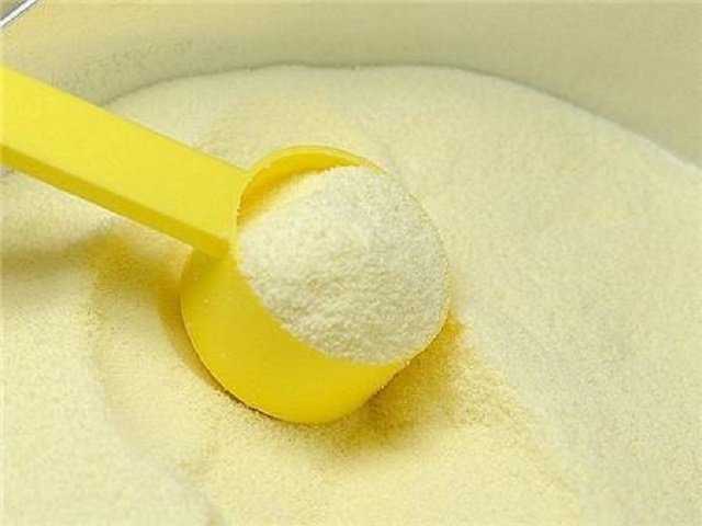 飞鹤和合生元哪个奶粉的奶源好配方更营养？