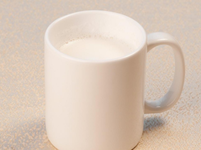优甲乐与牛奶间隔几个小时吃才不会影响效果？